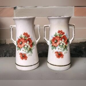 Pair Of Small Vintage Vases 1930s Made in Czechoslovakia Flower Design